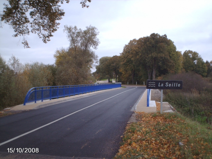 Pont de la Seille refait - Sillegny