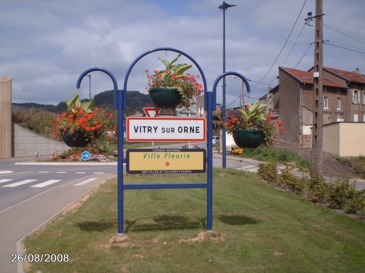 Entrée de l'agglomération - Vitry-sur-Orne