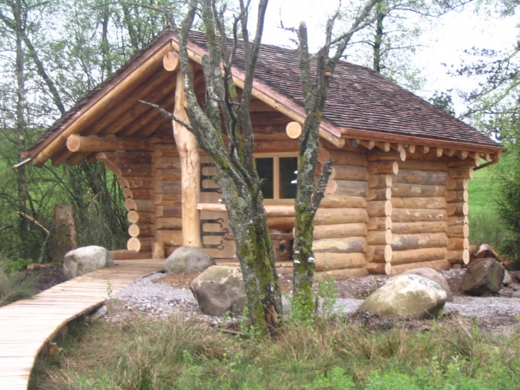 Chalet étang de la Pierrache - Bellefontaine