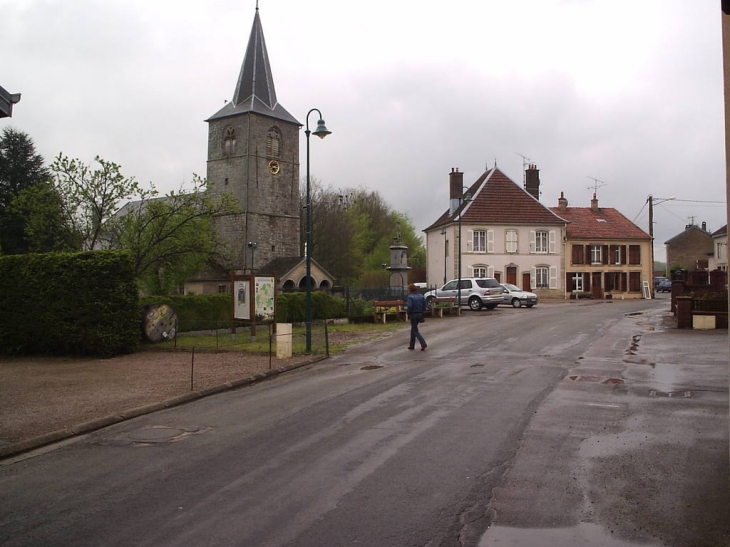 Centre du village - Bellefontaine