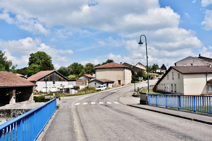 La Commune - Bonvillet