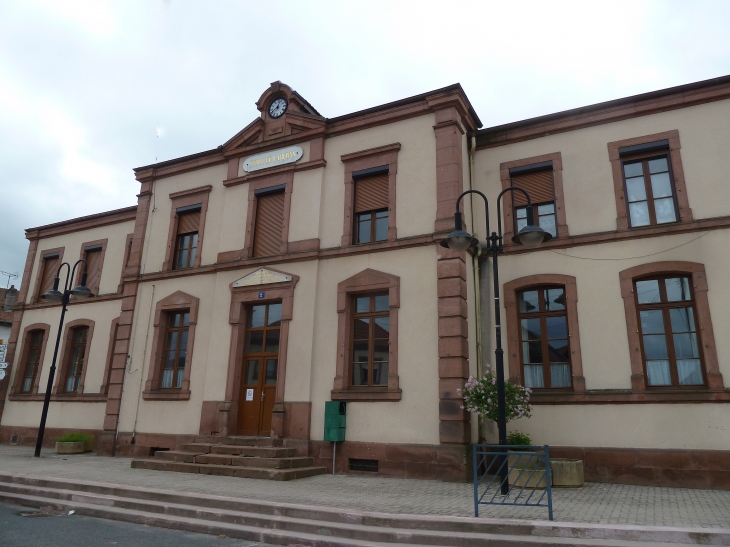 L'école - Celles-sur-Plaine