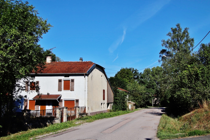 La Commune - Charmois-l'Orgueilleux