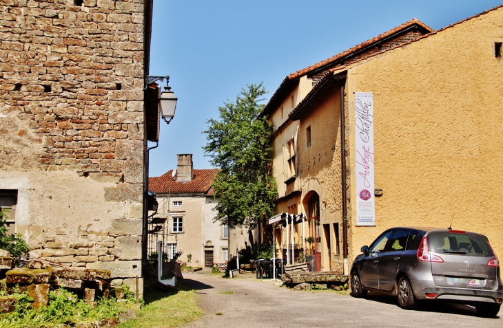 La Commune - Châtillon-sur-Saône