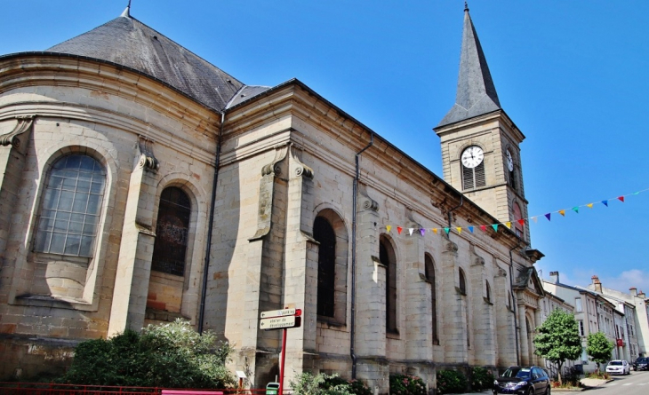   /église Sainte-Madeleine - Darney