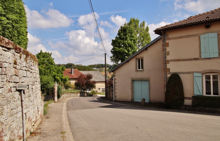 La Commune - Dombasle-devant-Darney