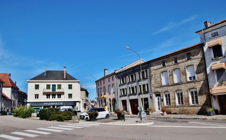 La Commune - Dompaire