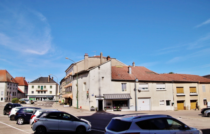 La Commune - Dompaire