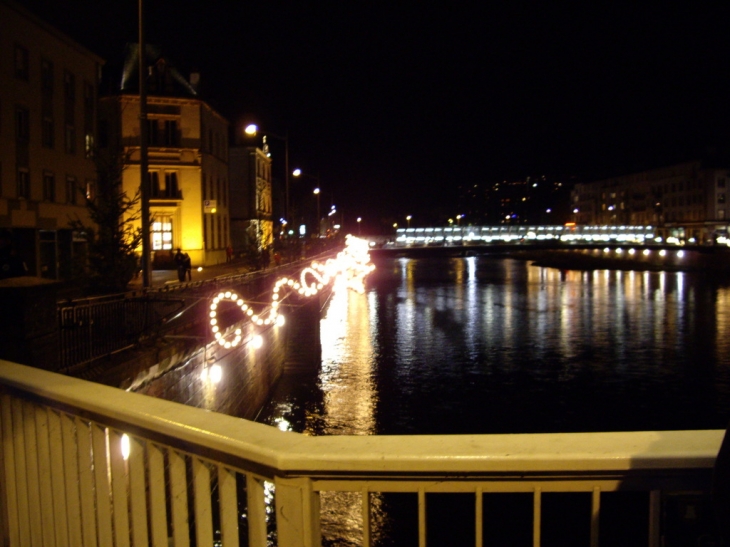 LES QUAIS DE NUIT - Épinal