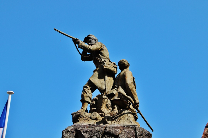 Monument-aux-Morts - Granges-sur-Vologne