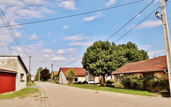 La Commune - Gugnécourt