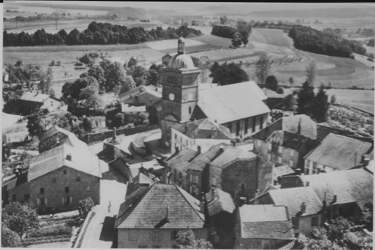 CARTE POSTALE  vue aérienne - Hadol