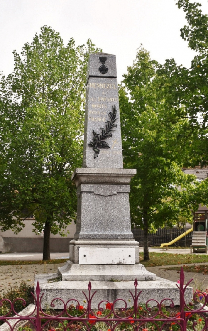 Monument-aux-Morts - Hennezel