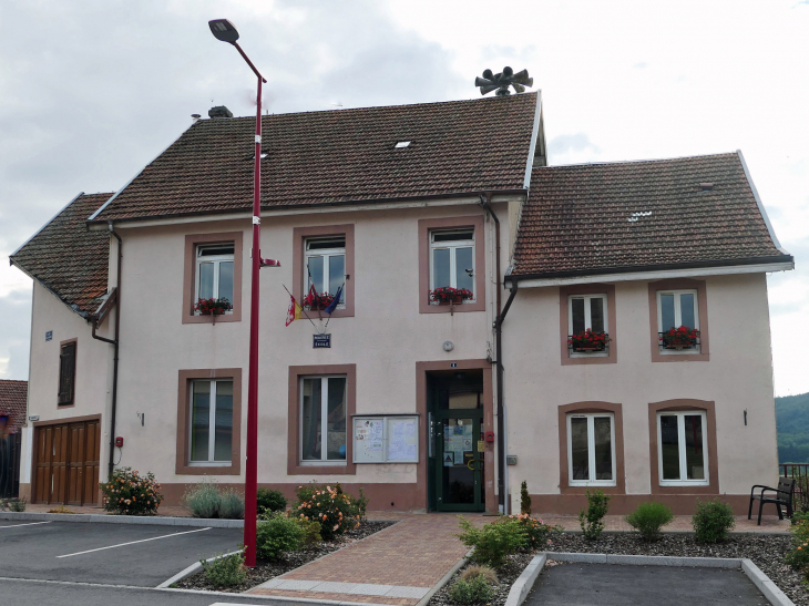 La mairie - La Chapelle-devant-Bruyères