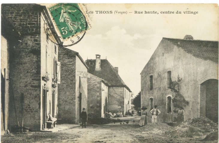 Rue haute - Les Thons