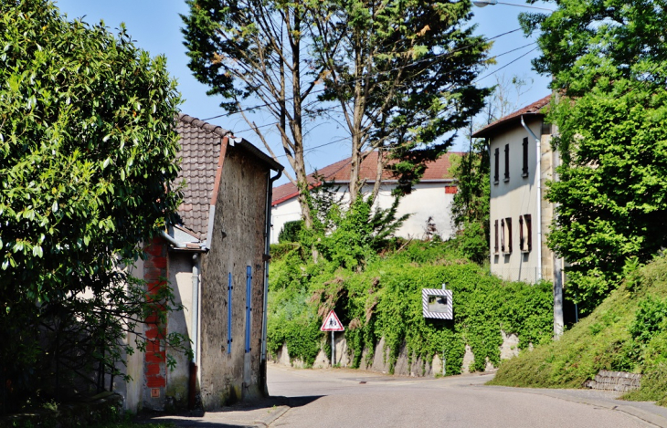 La Commune - Les Vallois