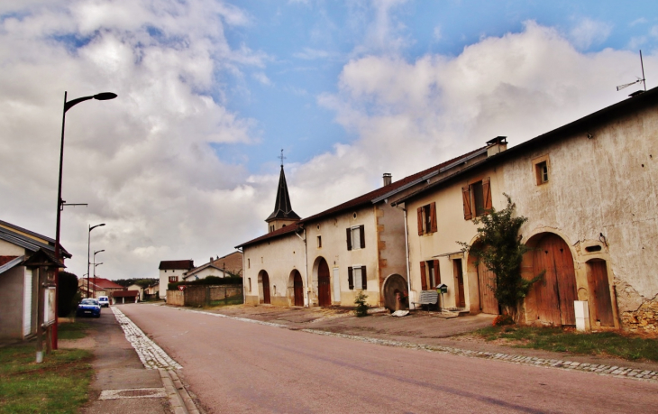 La Commune - Longchamp