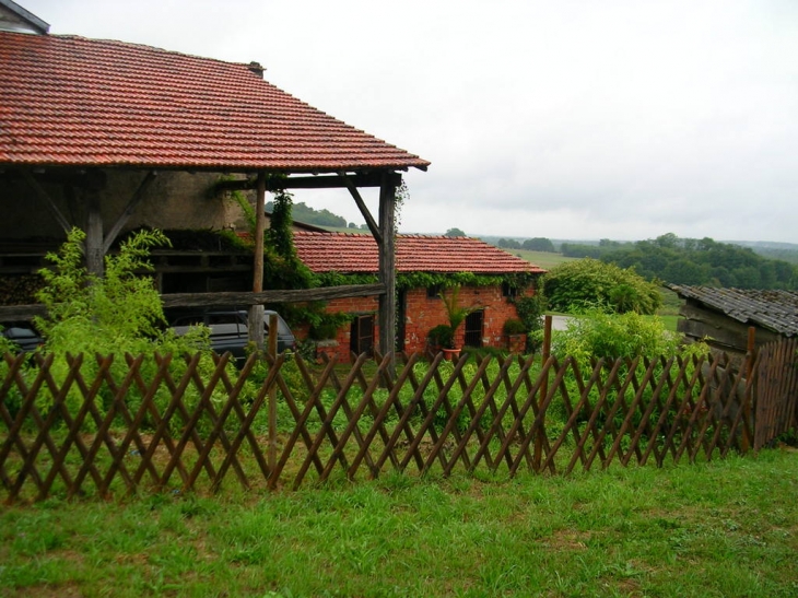 Vue sur Frain (maison Destrignéville) ancien maire et père du maire actuel - Morizécourt