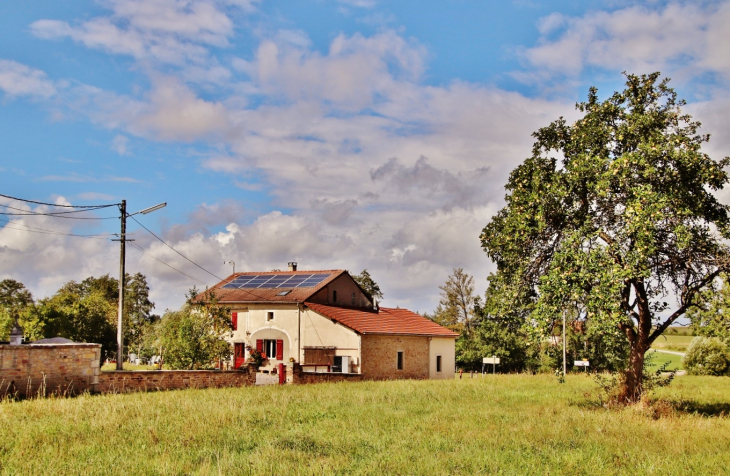 La Commune - Pierrepont-sur-l'Arentèle