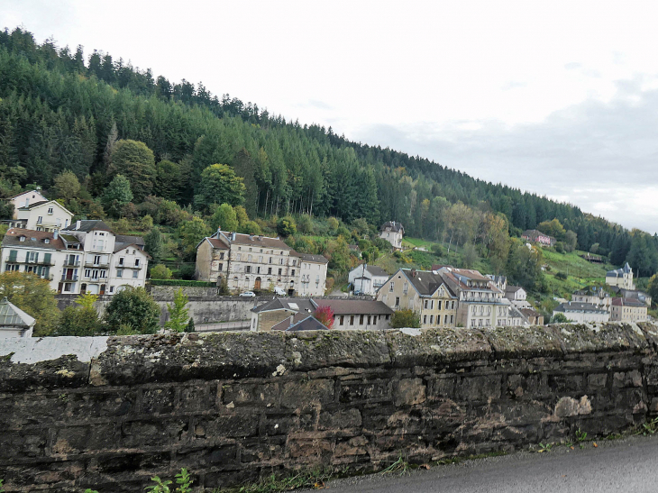 Maisons dans la ville - Plombières-les-Bains