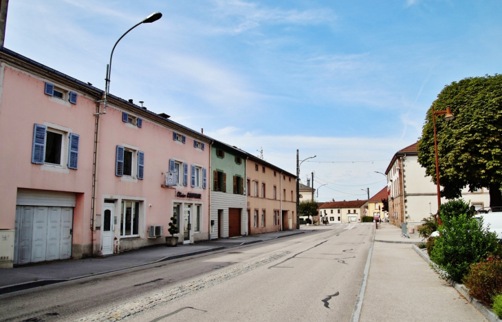 La Commune - Pouxeux