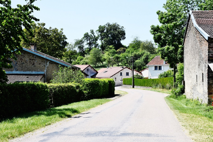 La Commune - Provenchères-lès-Darney