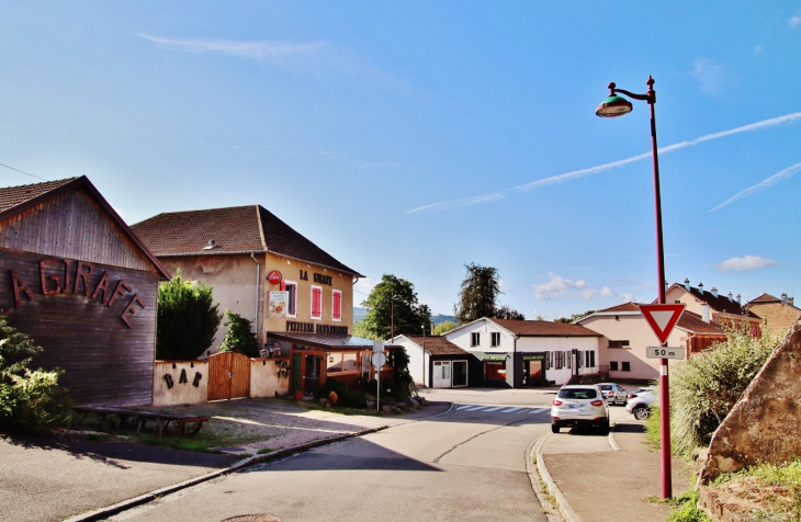 La Commune - Provenchères-sur-Fave