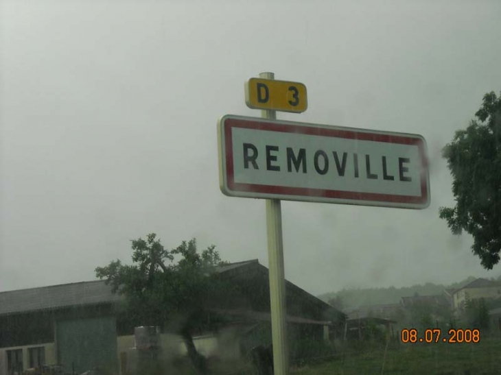 Signe de la village - Removille