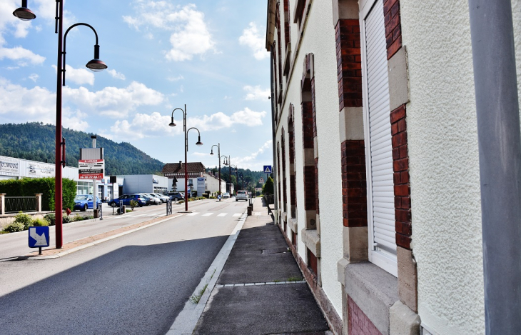 La Commune - Saint-Étienne-lès-Remiremont