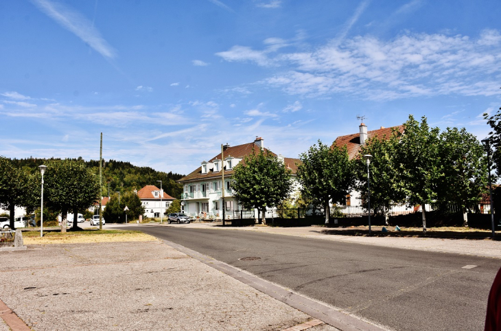 La Commune - Saint-Léonard