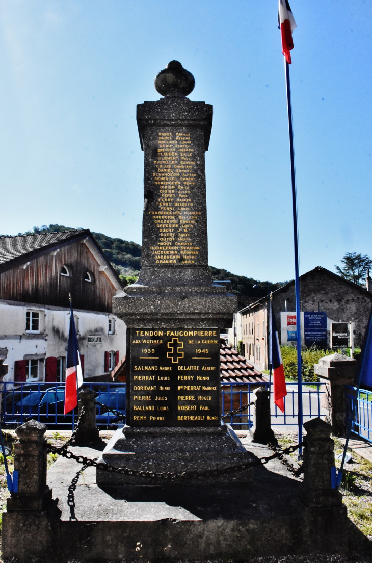 Monument-aux-Morts - Tendon