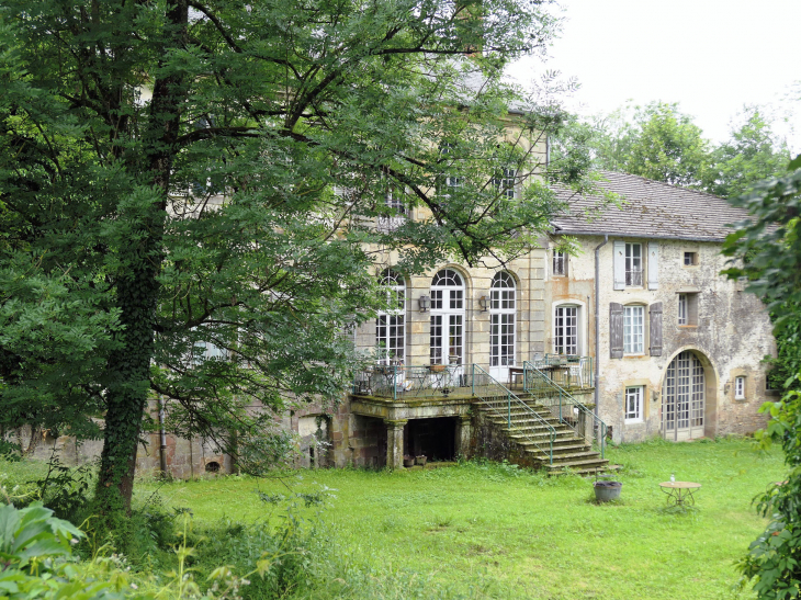 Le château Maugiron - Valfroicourt