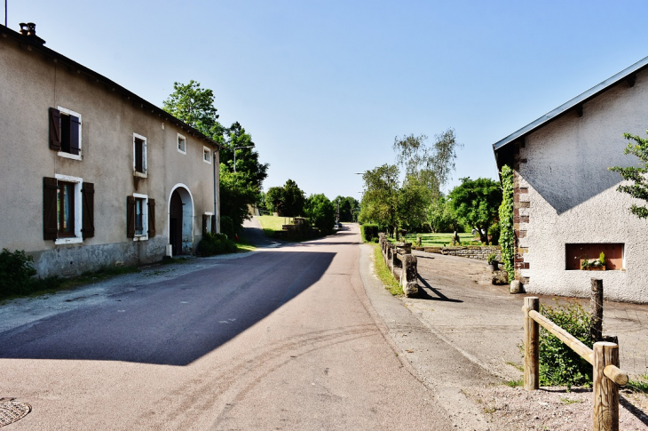 La Commune - Valfroicourt