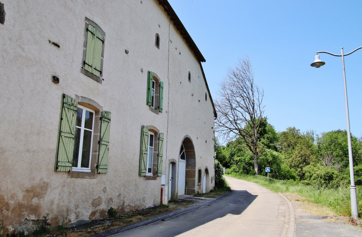 La Commune - Viviers-le-Gras