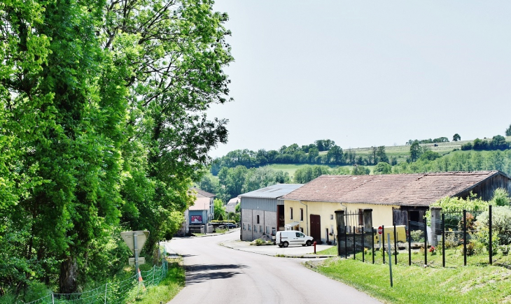 La Commune - Viviers-le-Gras