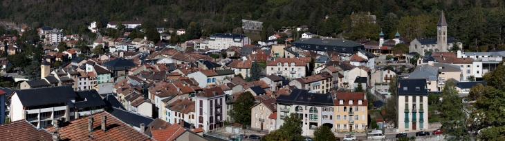 Vue Haute Définition obtenue après assemblage de 140 photos. Pour visionner tous les détails de cette photo, rendez-vous sur mon site à la page suivante : http://www.panosud-360.fr/photos-haute-definition.html - Ax-les-Thermes