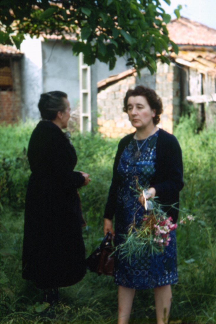 Noémie LAROQUE et Georgette PILLARD  - Betchat