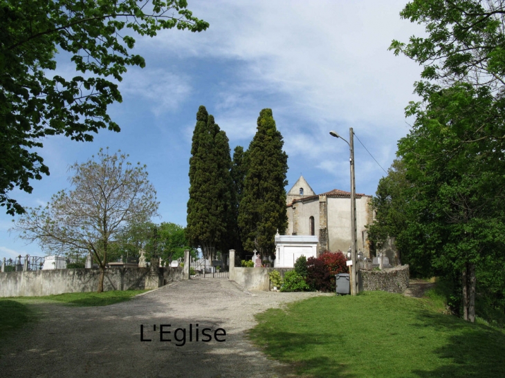 L'église du village - Cadarcet