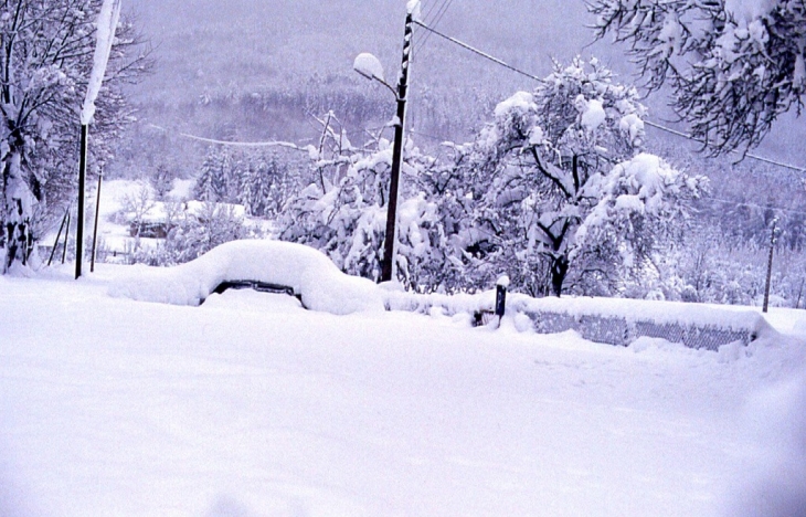 Hiver 1986 - Fougax-et-Barrineuf