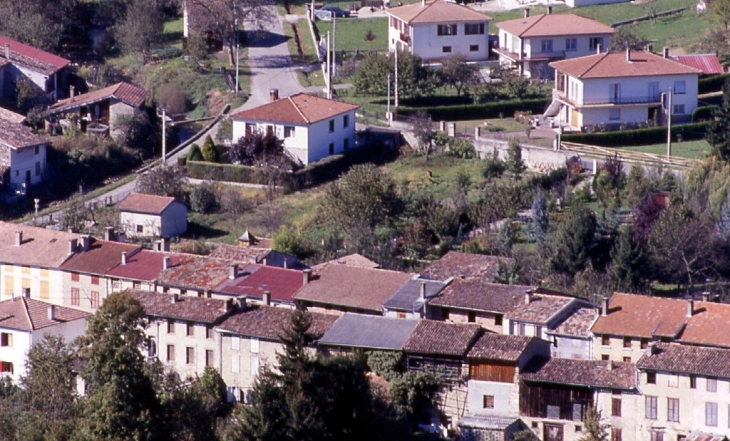 Sous le soleil - Fougax-et-Barrineuf