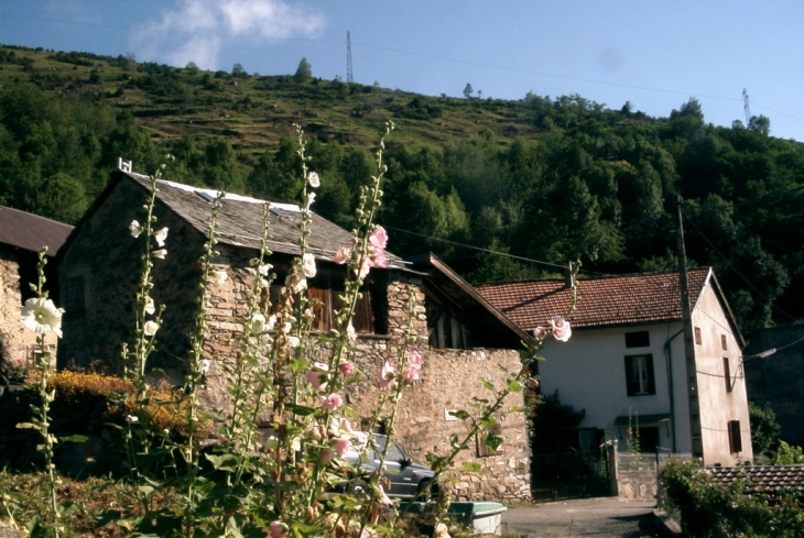 Quartier de la FOUNT DE DESSUS - Larcat