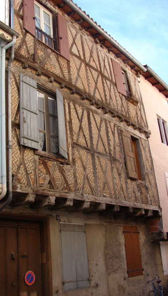 Dans les Rues de la Ville - Mirepoix