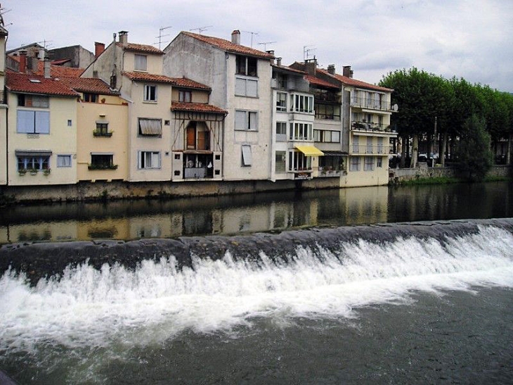 Les maisons au bord du Salat - Saint-Girons