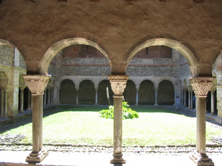 Cloitre abbatiale - Saint-Lizier