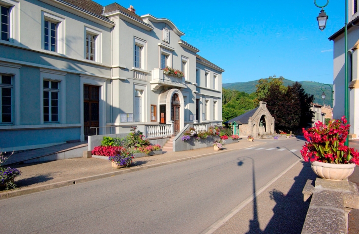 Mairie - Saint-Paul-de-Jarrat