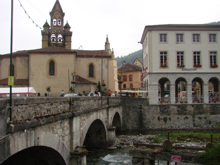 Vue pont et eglise - Seix