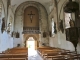 Photo suivante de Aurelle-Verlac La nef vers le portail de l'église de Naves d'Aubrac.