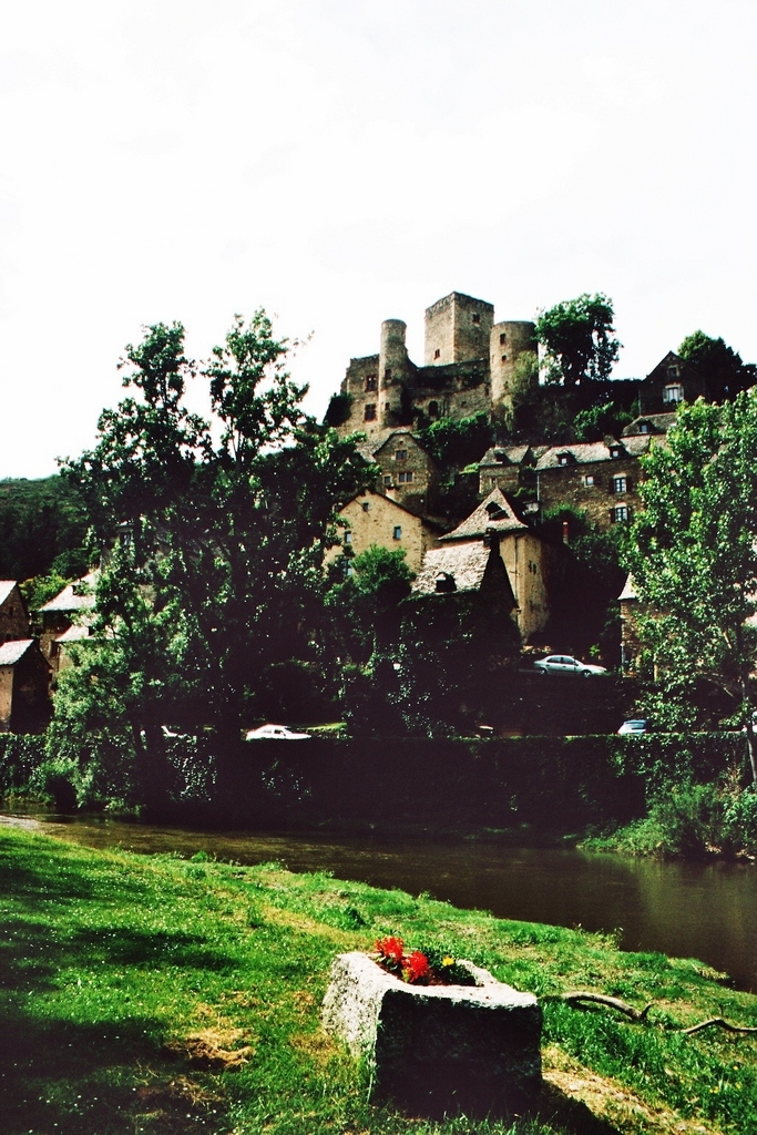 Près du camping - Belcastel