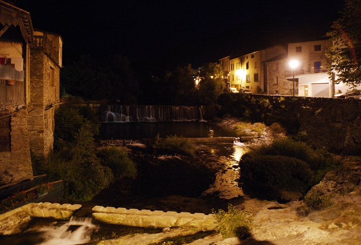 Brusque, la nuit