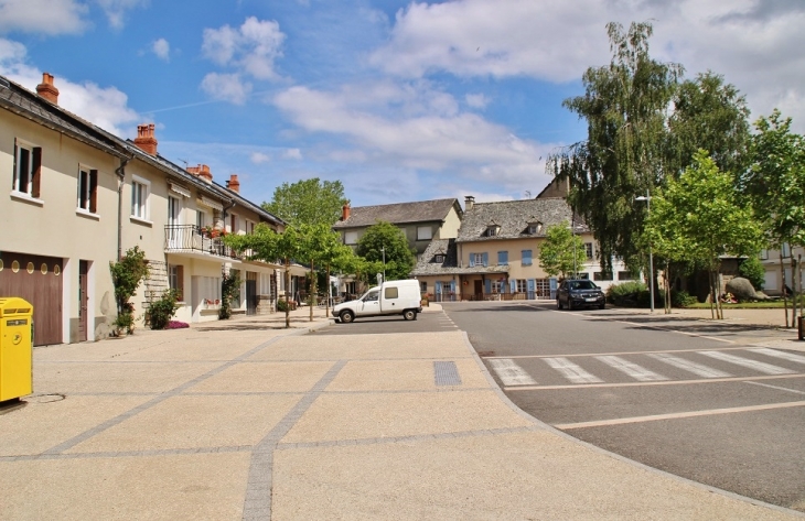 Le Village - Campuac